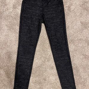Athleta Heathered Black Leggings Size Medium
